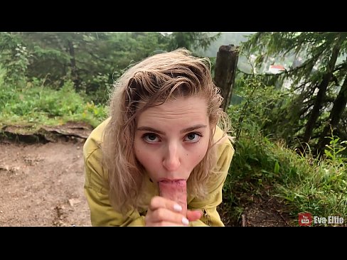 ❤️ Gadis swallows cum sanggeus blowjob umum - Eva Elfi ️❌ video porno di urang ️❤